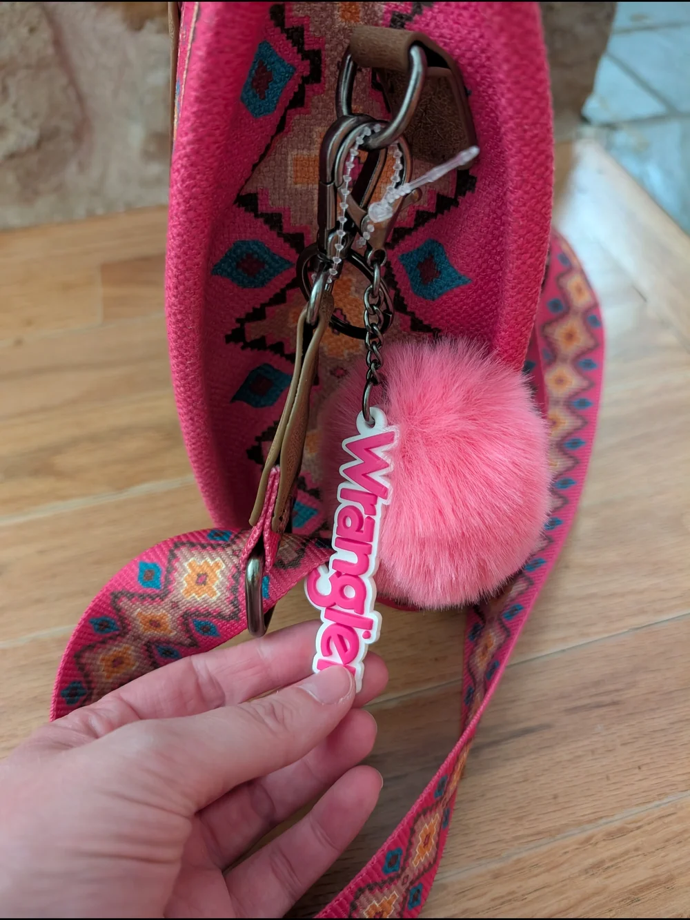 Wrangler pink aztec